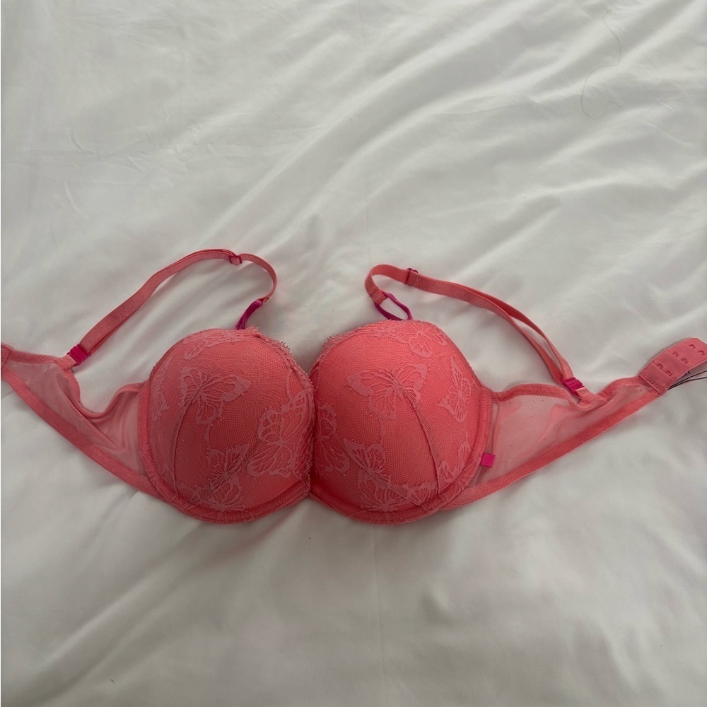 Victoria's Secret Coral‎ Butterfly Lace Push-Up Bra • Size 34D (D75)